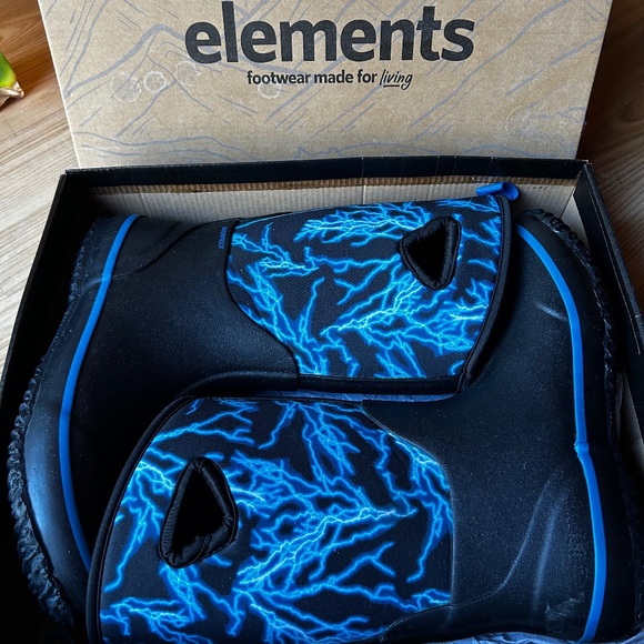 Elements Youth Kids’ Waterproof Winter Boots - Picture 1 of 4